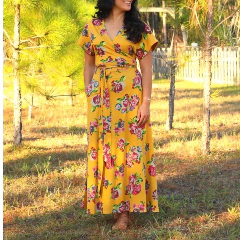 MATILDA JANE MUSTARD YELLOW SIZE MEDIUM ALANA FLORAL WRAP DRESS